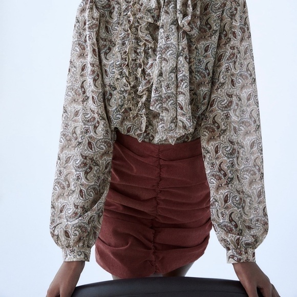 NWT Zara Draped Mini Skirt - Picture 2 of 8